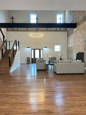 Beautiful New Riverfront Condo